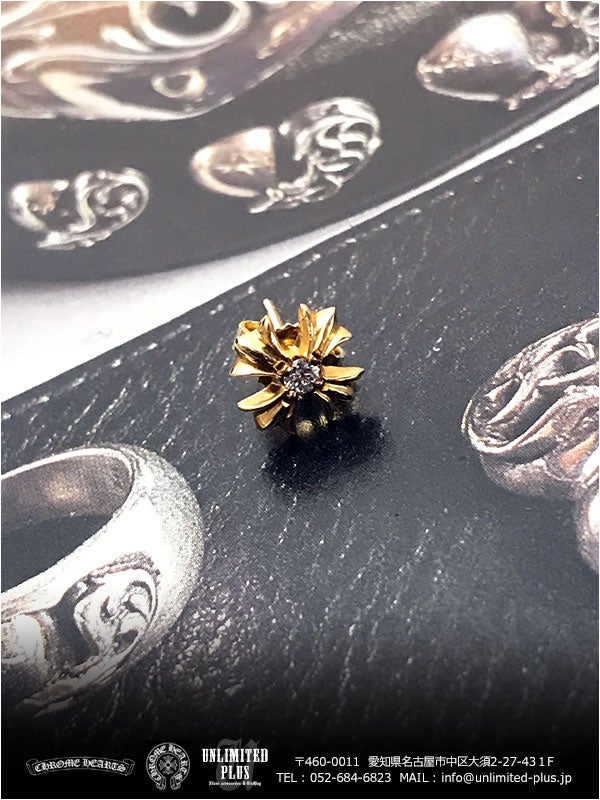SOLD！クロムハーツ/ピアス 22Kゴールド CHプラスクロス スタッド