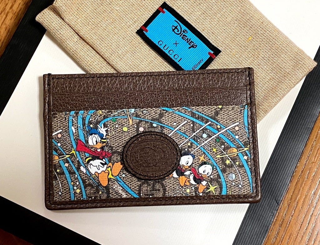 一目惚れ❤グッチ×ドナルドダック | スミレの空の旅✈Disney❁海外