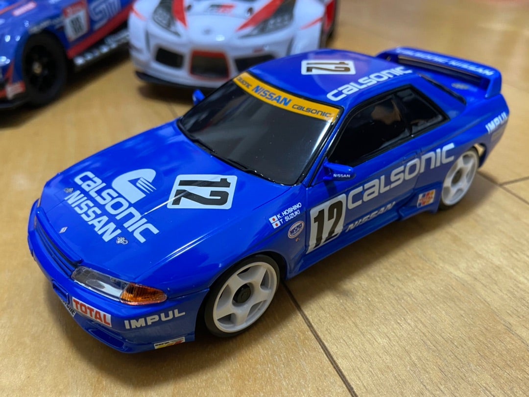 Calsonic SKYLINE GT-R | 5匹/時間