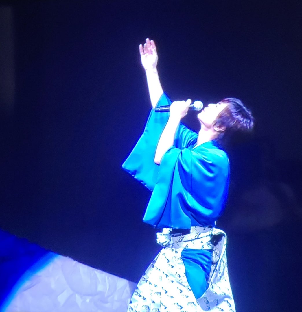 氷川きよしコンサート 2011 in 明治座」平次から王子 へ変身 !! | ☆わ