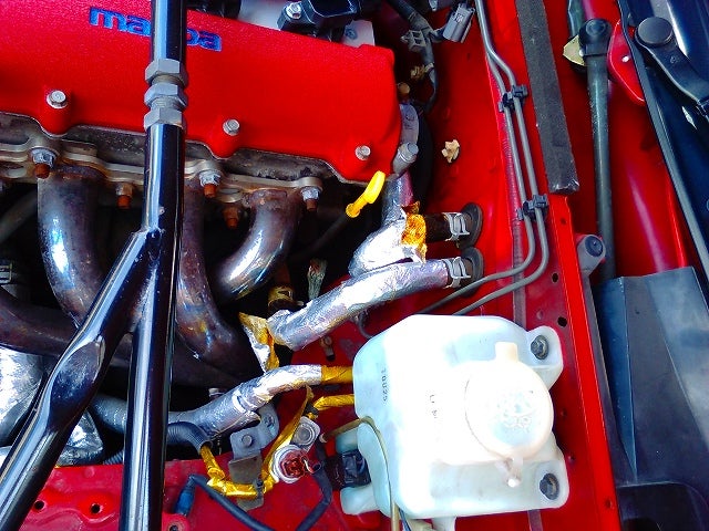 NBロードスター ヒーター温水コントロールバルブ取り付け | つぶれそう