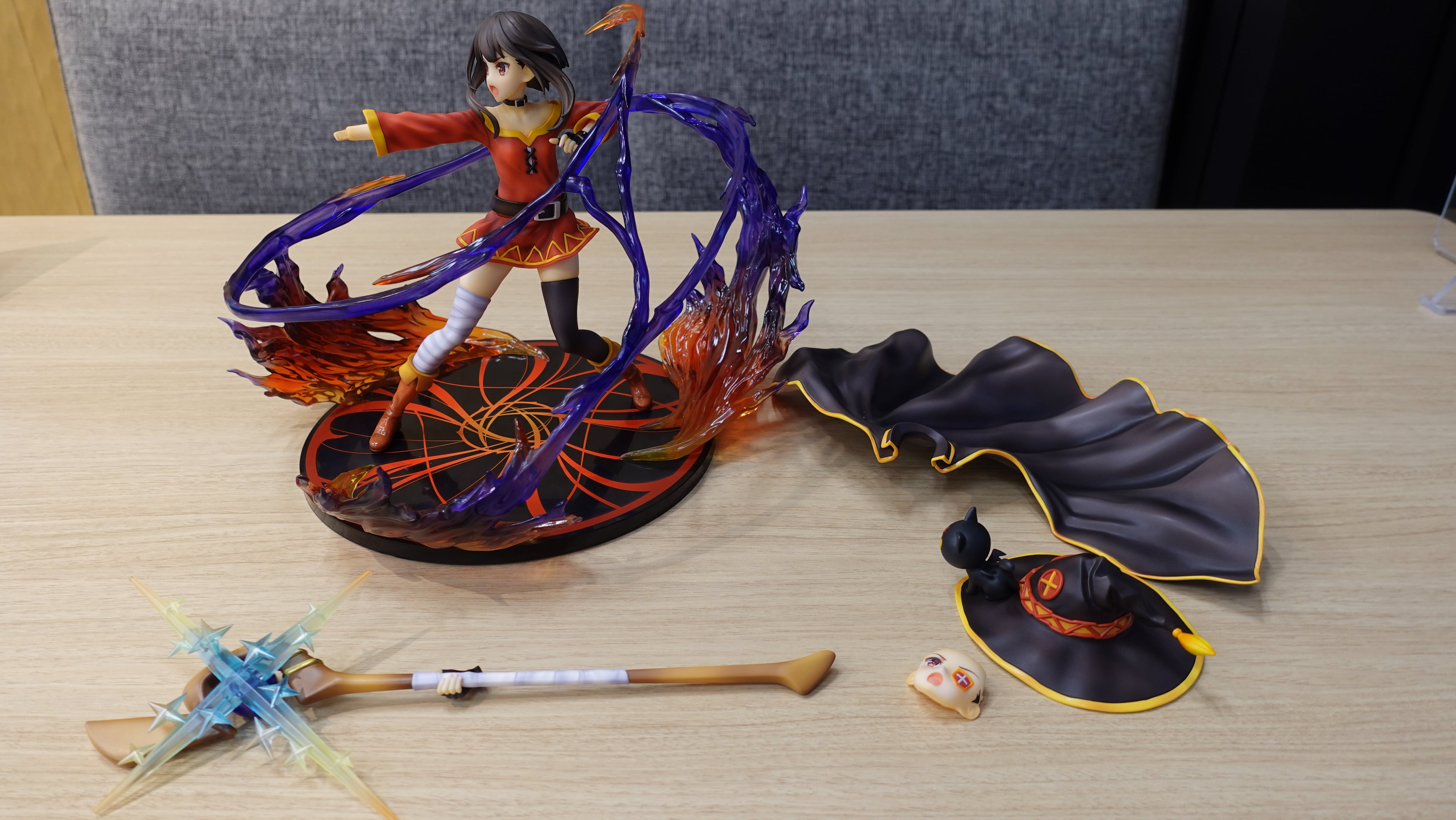 めぐみん -エクスプロージョン ver- 1/7スケールフィギュア | SHIBUYA