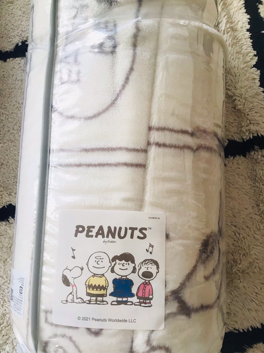 ユニクロ スヌーピーのヒートテック毛布 | 34ログ