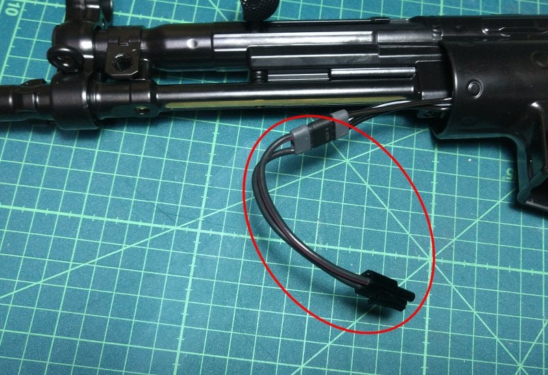 次世代MP5A5 バッテリーコネクタ変更 | Aero Style