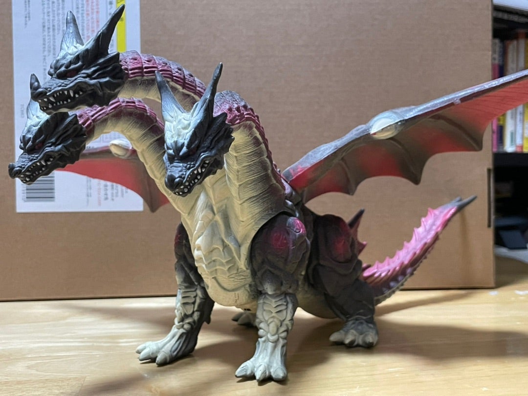 デスギドラ | 怪獣玩具に魅せられて