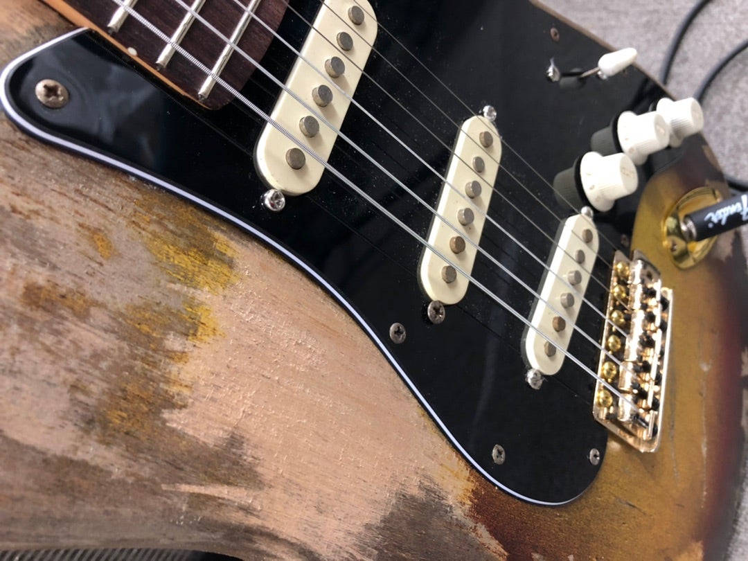 Club JunoストラトをSRV No,1風に改造 完成 | やれば出来る子を目指す