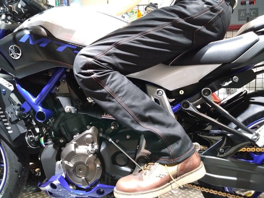 HYOD Smart レザーパンツを使ってみた | bluecheckerのバイク三昧なブログ