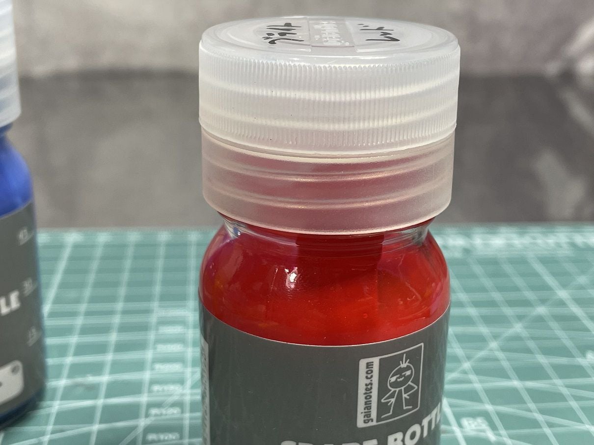 工具の話。～塗料ビン～ | @in's Hobby Room