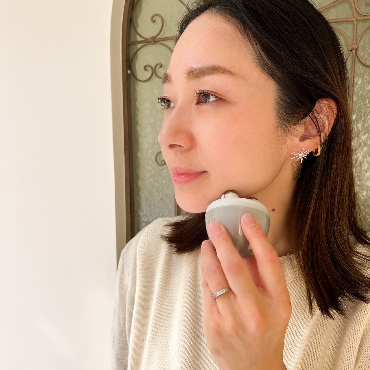 いつでもどこでも使える！ufvエッグローラーなら頭〜足までほぐせます