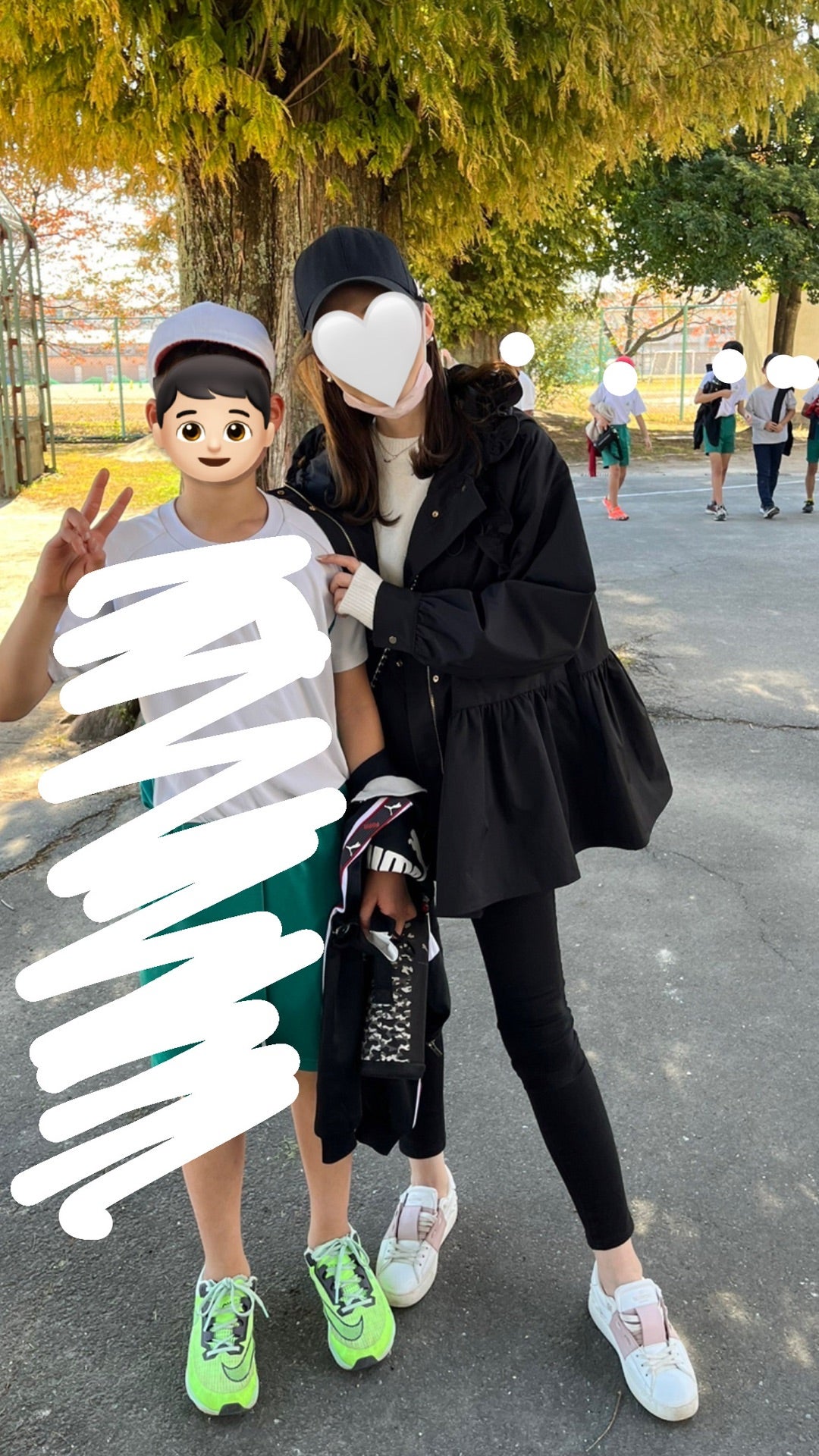 12時から受注開始です！/出先で褒められた親子お揃いコーデ！！ | ママ