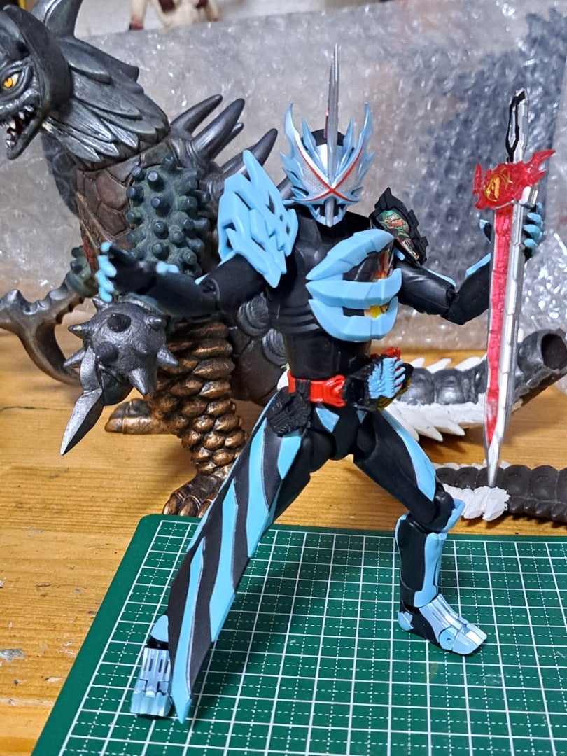 ウルトラ怪獣DXソフビ 殲滅機甲獣デストルドス 改造リペイント完全品