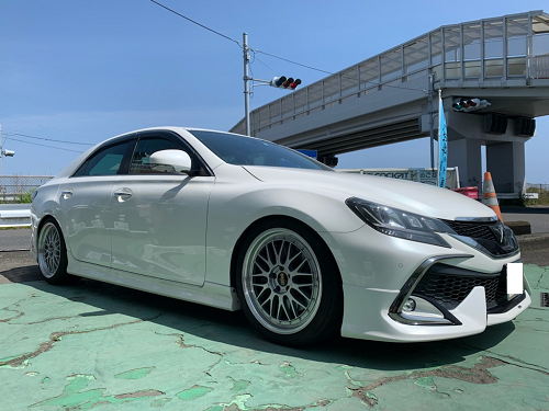 トヨタ マークXに車高調取付 | トヨタ マークX 足まわり