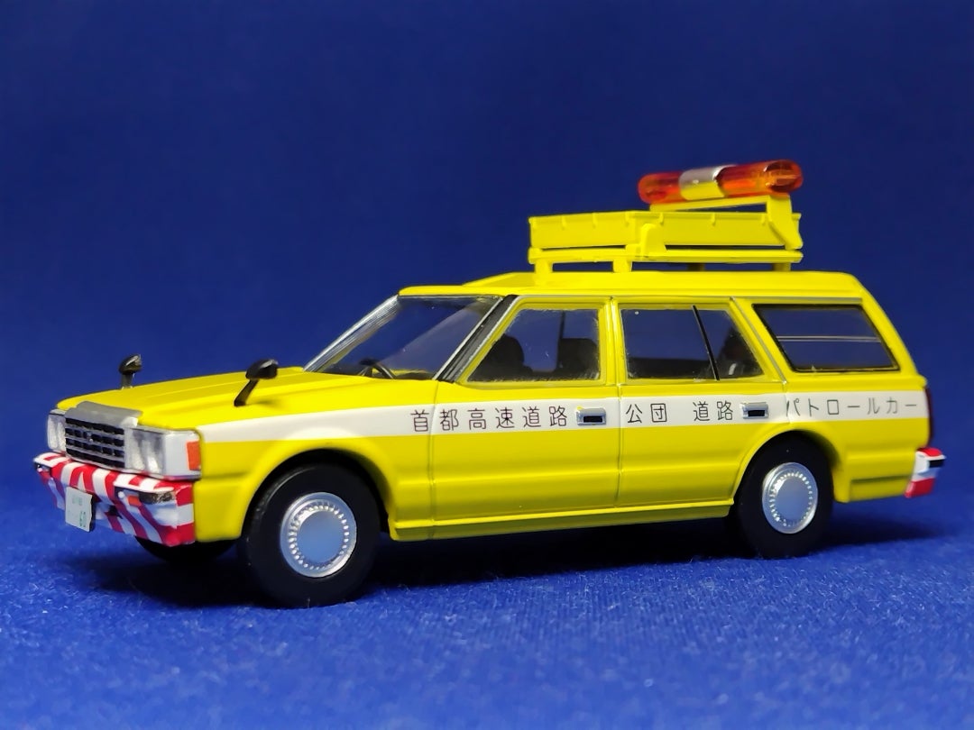 懐かしの商用車クラウンバン 1985 &サニーバン&ADバン 未開封3個