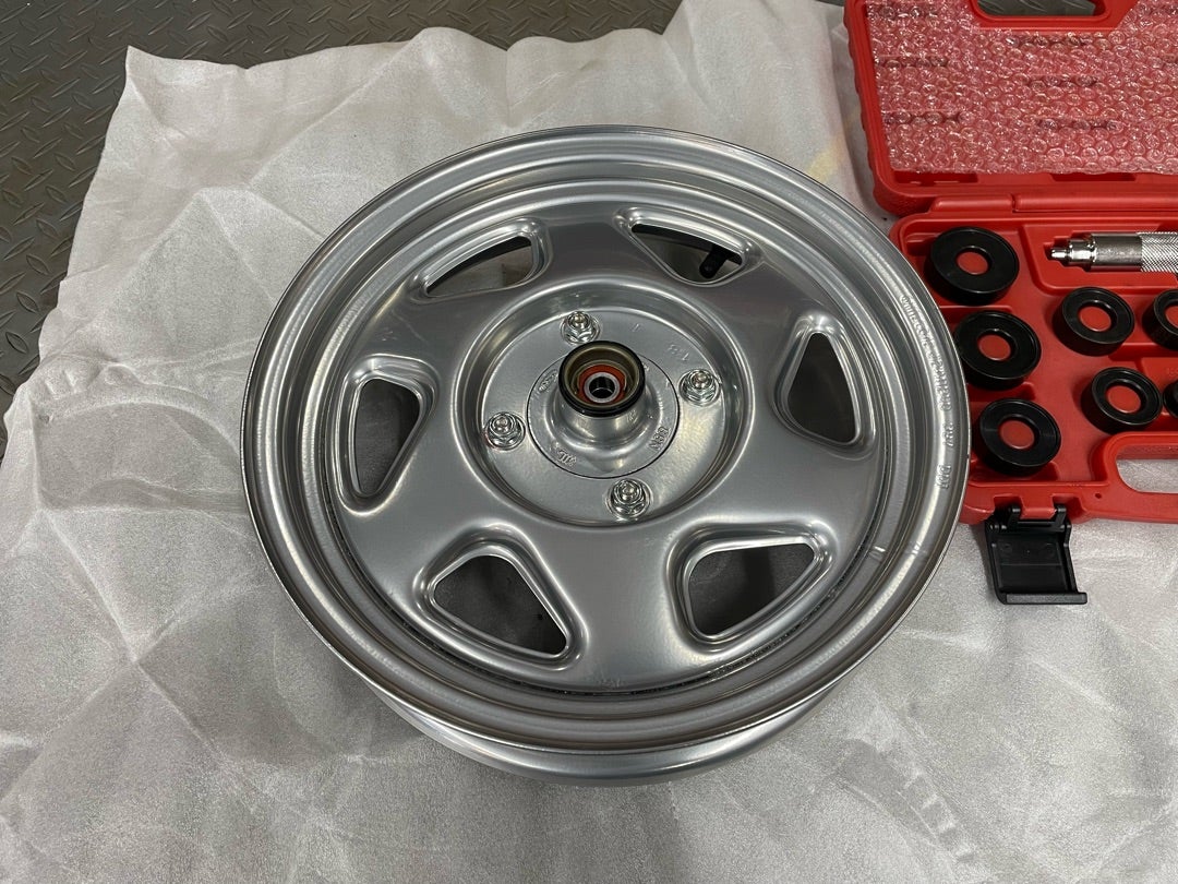 フュージョン 鉄チンホイール キャリパオーバーホール 他 | METAL HALF