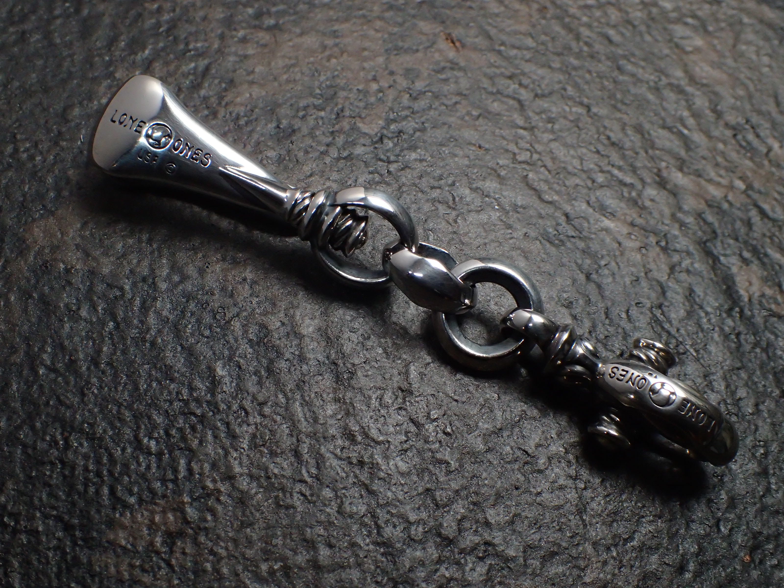 LONE ONES(ロンワンズ)ベルトフック＆クラスプ/ミディアム