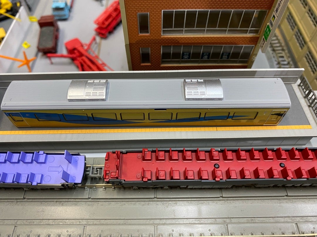 鉄道コレクション「泉北12000系泉北ライナー」 | きままな鉄道模型