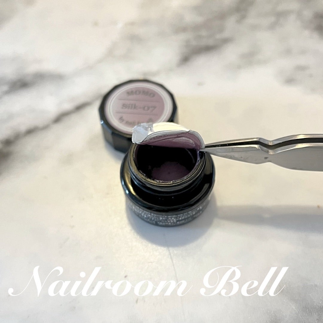 MOMOジェルシルクに初挑戦❣️そして開けやすくなっていた