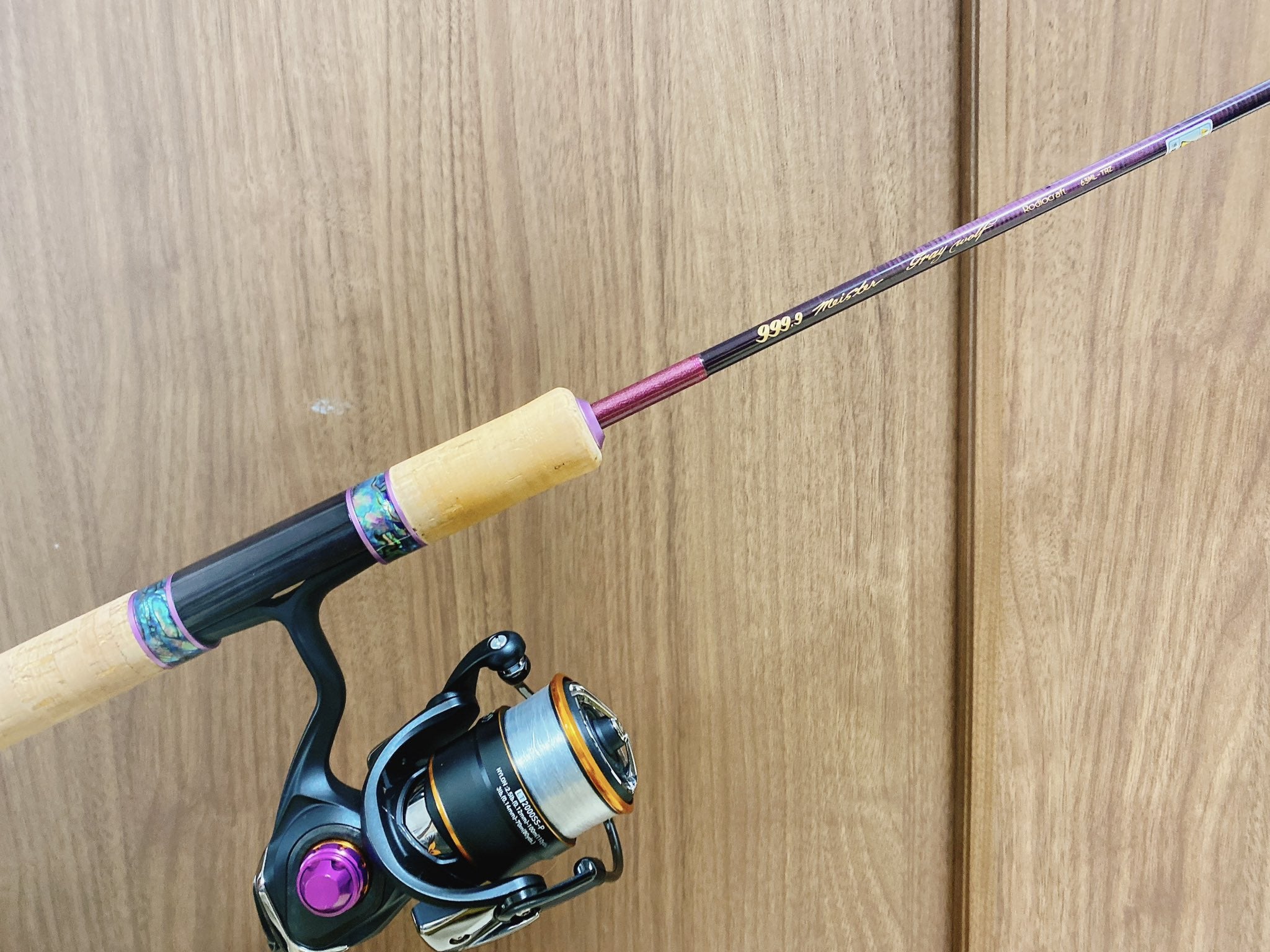 インプレ】初心者がイキってハイエンドロッド使ってみた⑧【グレイ