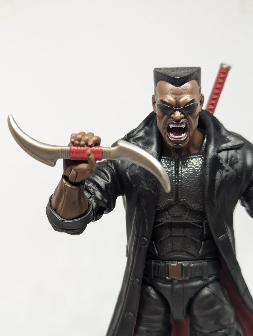 BLADE マーベルレジェンド | アクションフィギュアを愉しむ。