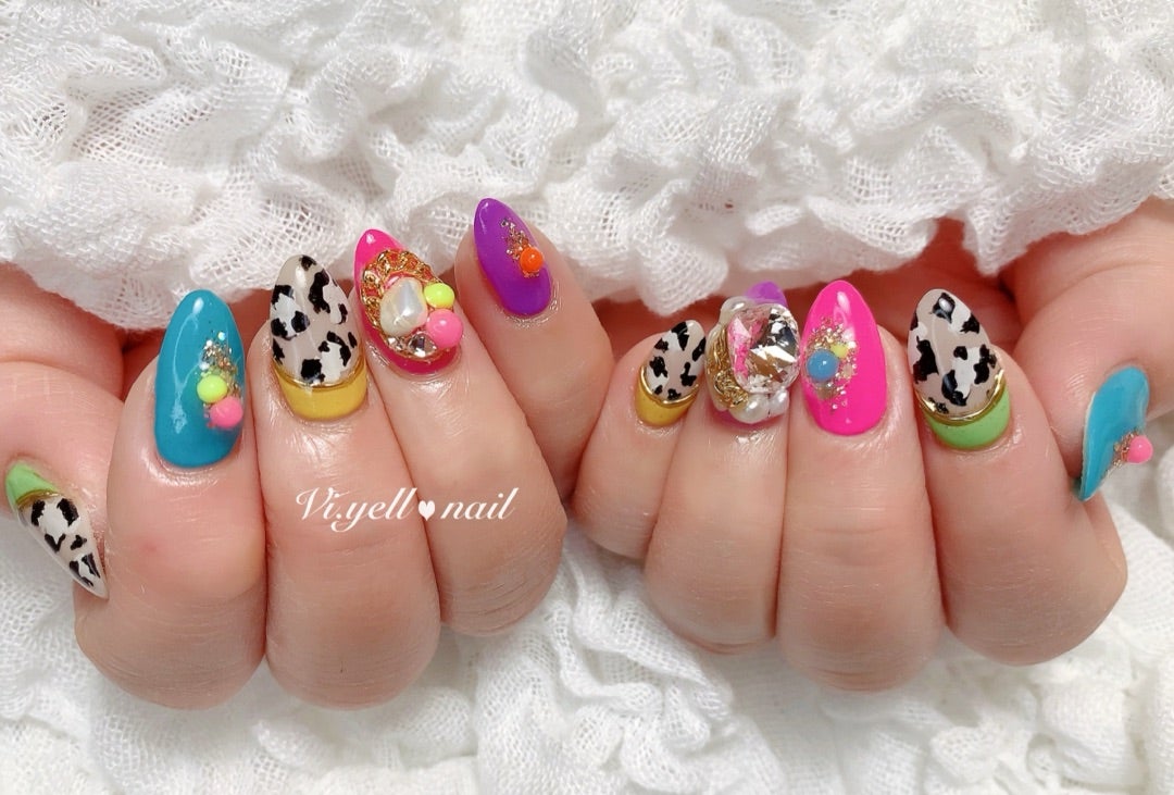 カラフル派手ネイル✩︎ | 広島市中区舟入中町☆Vi.yell❤︎nail