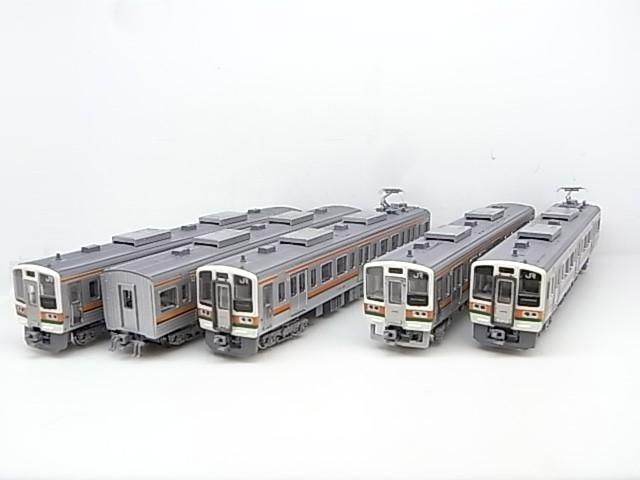 KATO製 C-AU711形クーラーに載せ替え | 緩行線