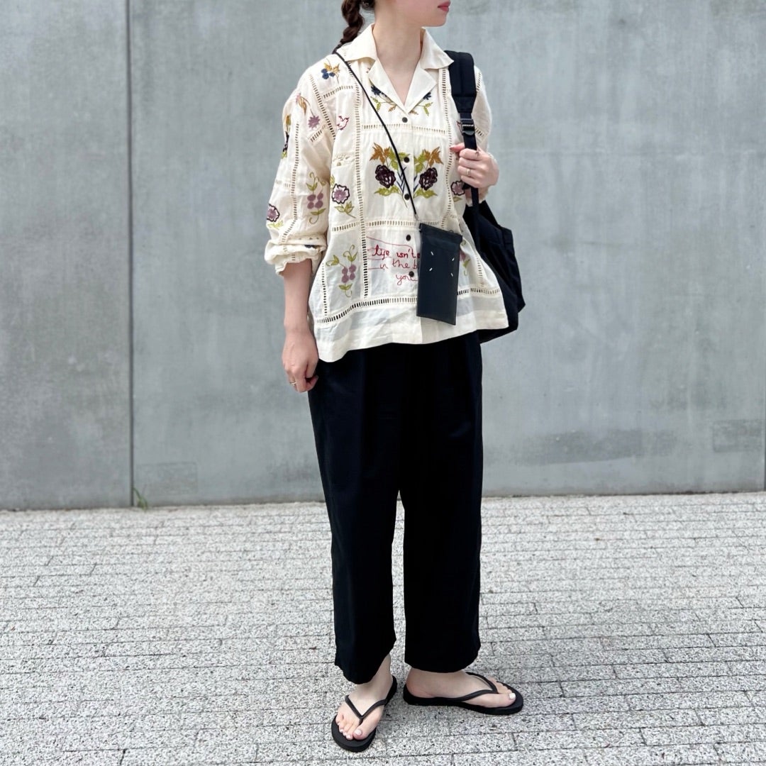 みんなに大絶賛される【todayful】の刺繍ブラウスで大人の肌を見せない