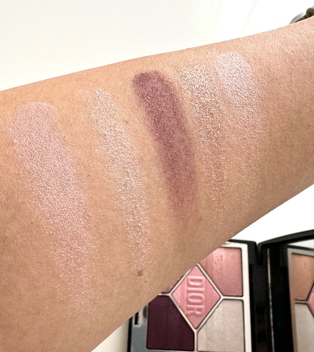 DIOR サンク 983シャンゼリゼでメイクしてみました！ | 50代からの自分