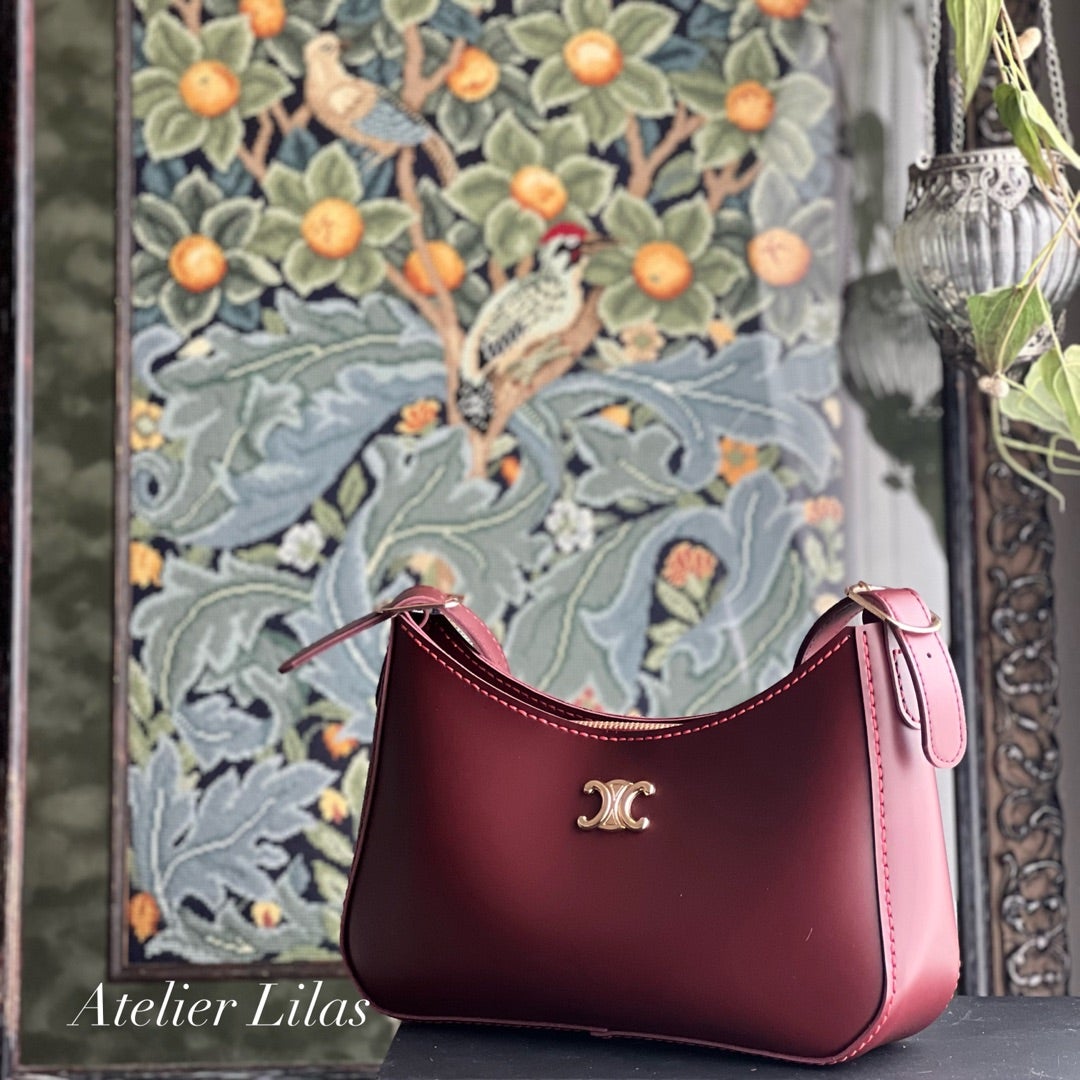 ワインレッドの手縫いのレザーバッグ | 湘南茅ヶ崎で大人の習い事