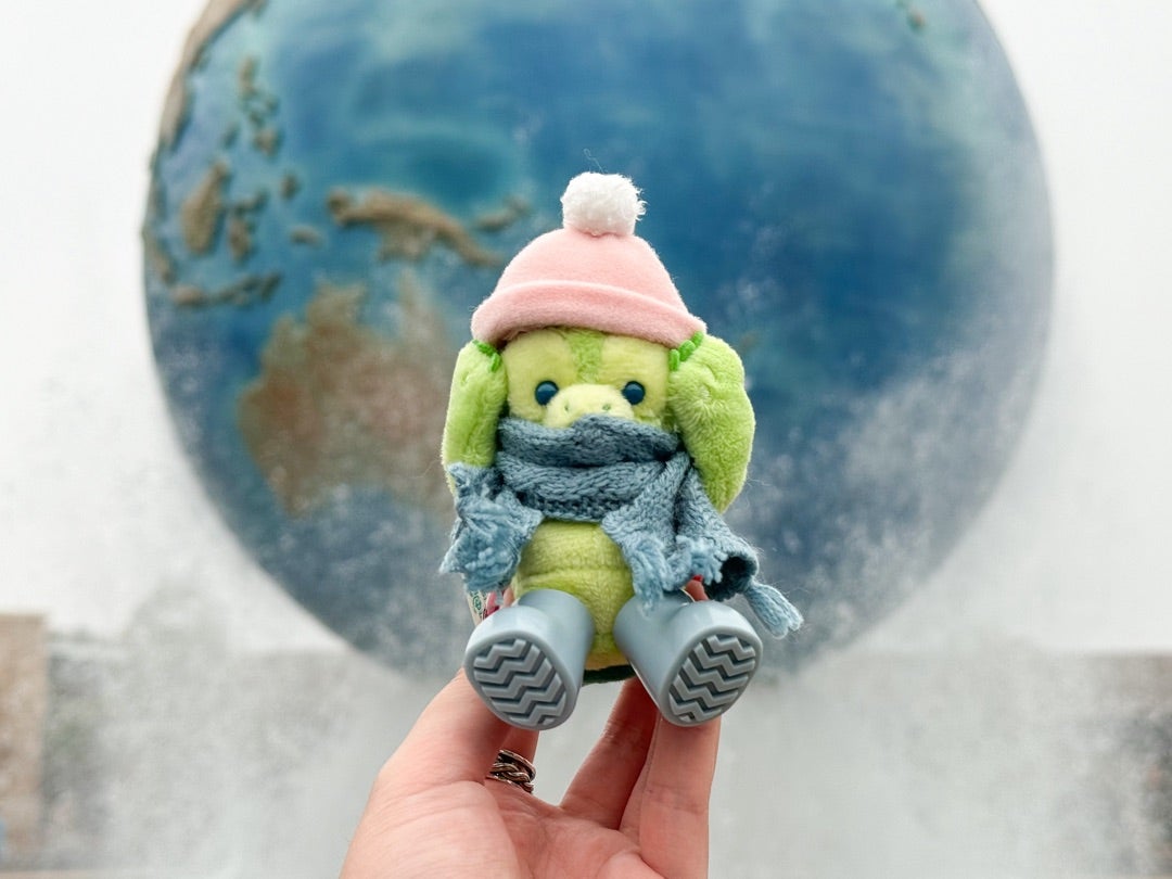 土砂降りの中GETしたダンシング・スノーフレークスグッズ | Hatama