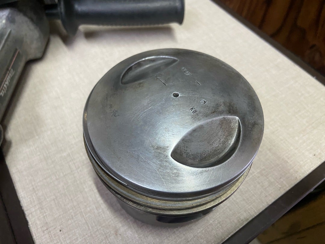 R100RS ピストン磨き | usedjazzのブログ