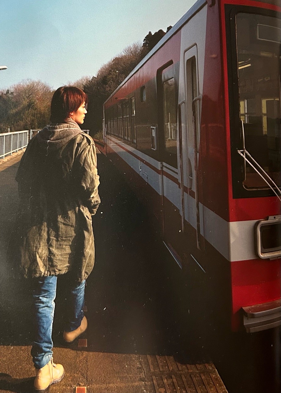 三浦春馬、ハタチの背中。 | 春馬街道を疾走する馬.新参者/春馬さんへ