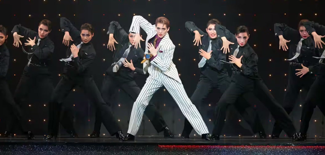 花組「悪魔城ドラキュラ」「愛，Love Revue！」報道各社記事 | ゆっこ