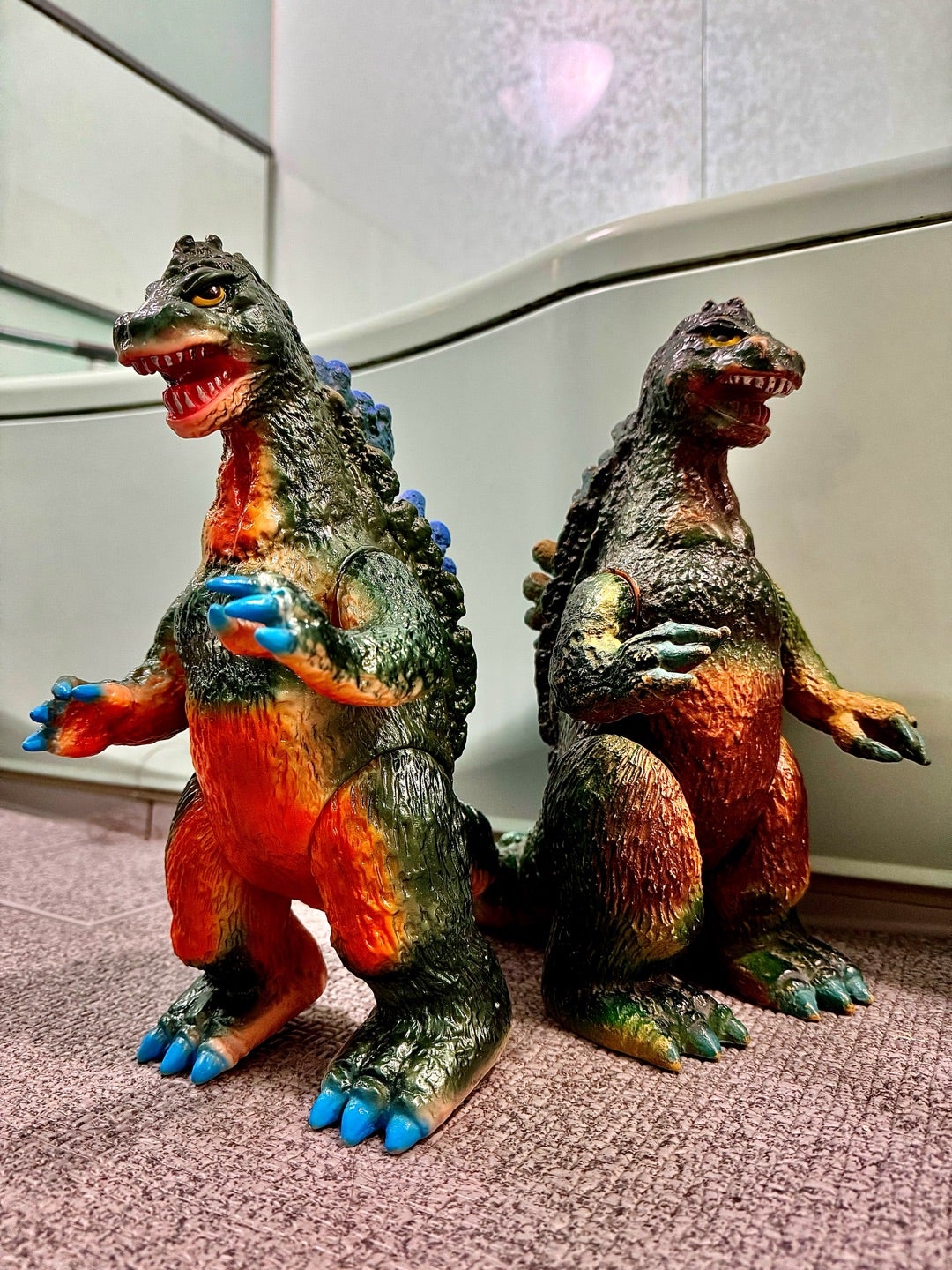 ブルマァク復刻ジャイアントゴジラ（レトロカラー）をもっとレトロ