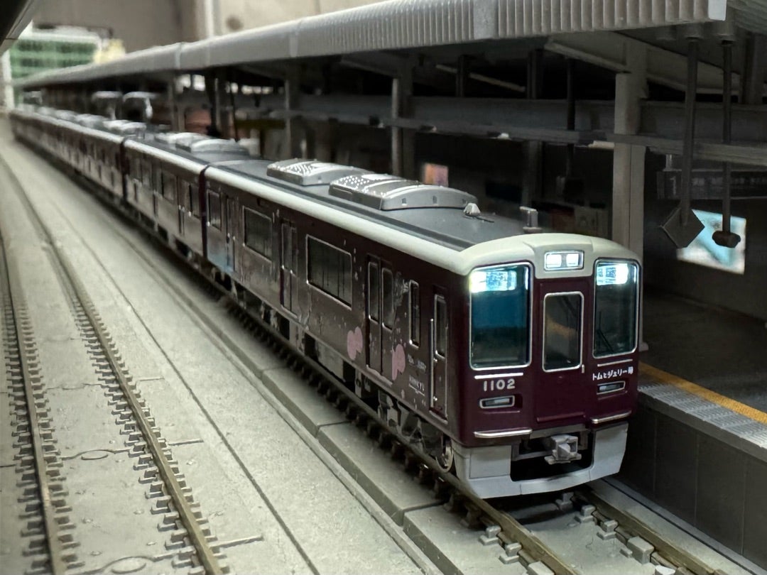 阪急電車限定「阪急1000系トムとジェリーラッピング神戸線