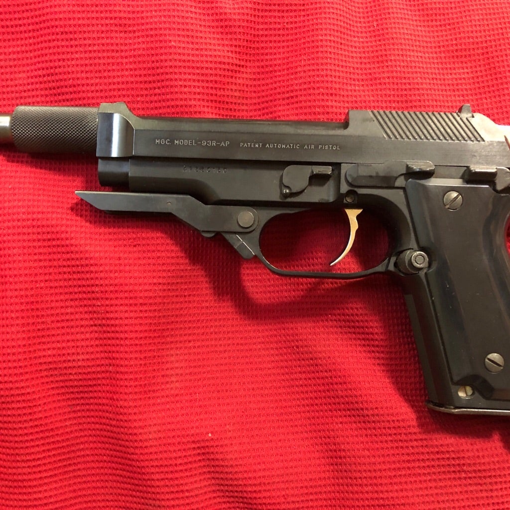 MGCガスガン ベレッタM93R-APのグリップを綺麗にしてみた…٩
