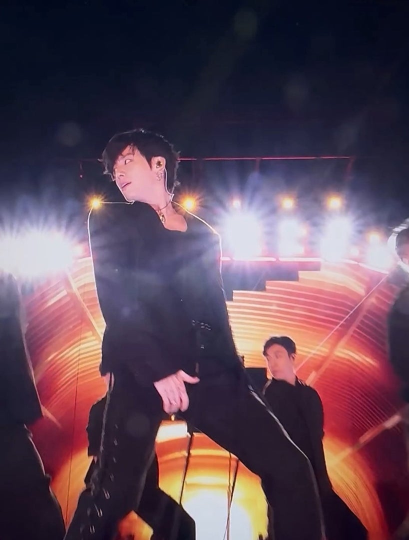 ジンくんのコンサートにグク | つき・⁠◡⁠・⁠とグクテテのお部屋(お