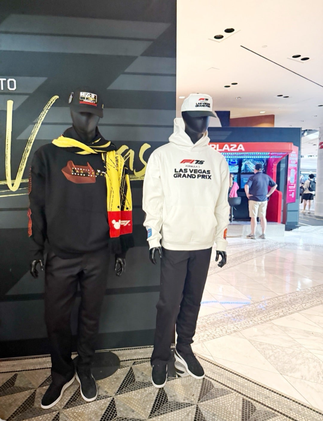 F1 in Las Vegas・ディズニー最強コラボ。 | Crazy Cat Lady In San Diego