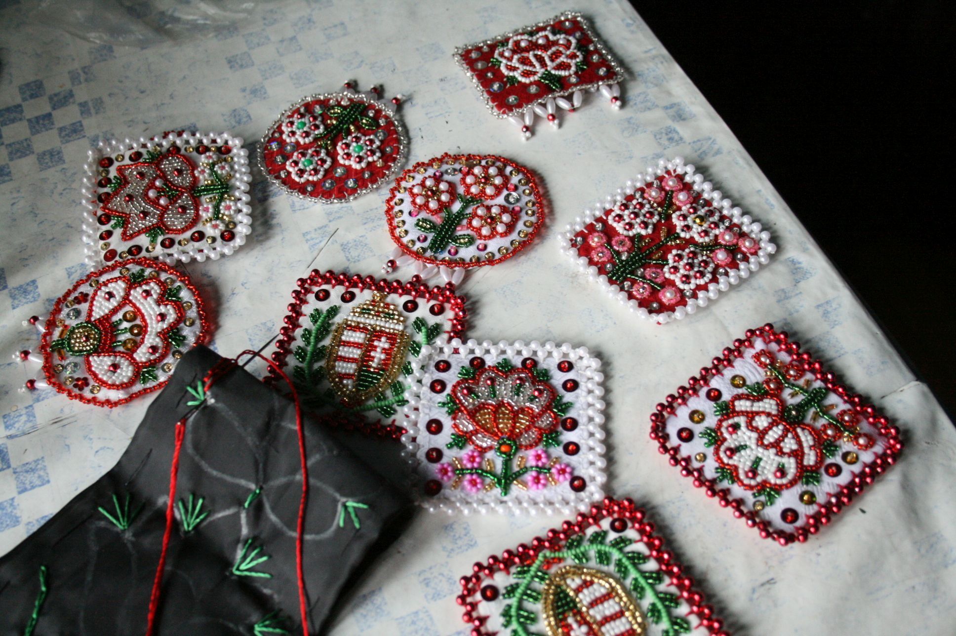 ワークショップの材料（3日目 ビーズ刺繍） - CAMPFIRE (キャンプ