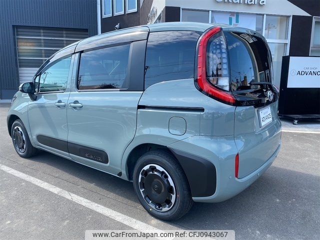 2025 Toyota Sienta MXPL15G - Car Price $28,636