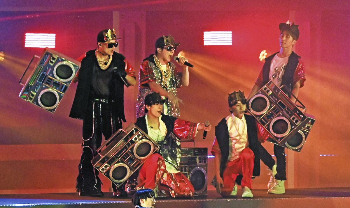 SUPER EIGHT、WEST．、なにわ男子、Aぇ！group、関西ジュニアら総勢106