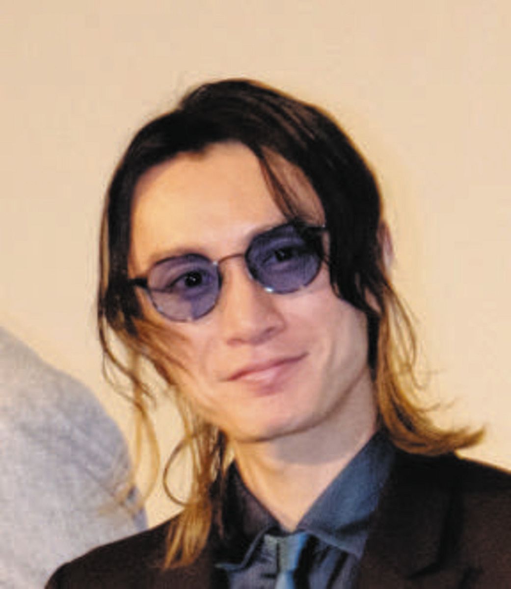 SUPER EIGHT』安田章大、一時活動休止を発表 右手中指の治療 2017年に