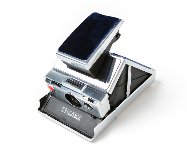 手に入れるラストチャンス？名機「ポラロイドSX-70」が46年ぶりに復刻