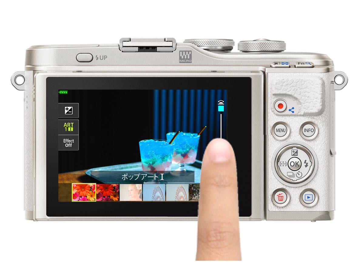 一眼カメラ初心者でも使いやすいPENにオールブラックが出るぞ