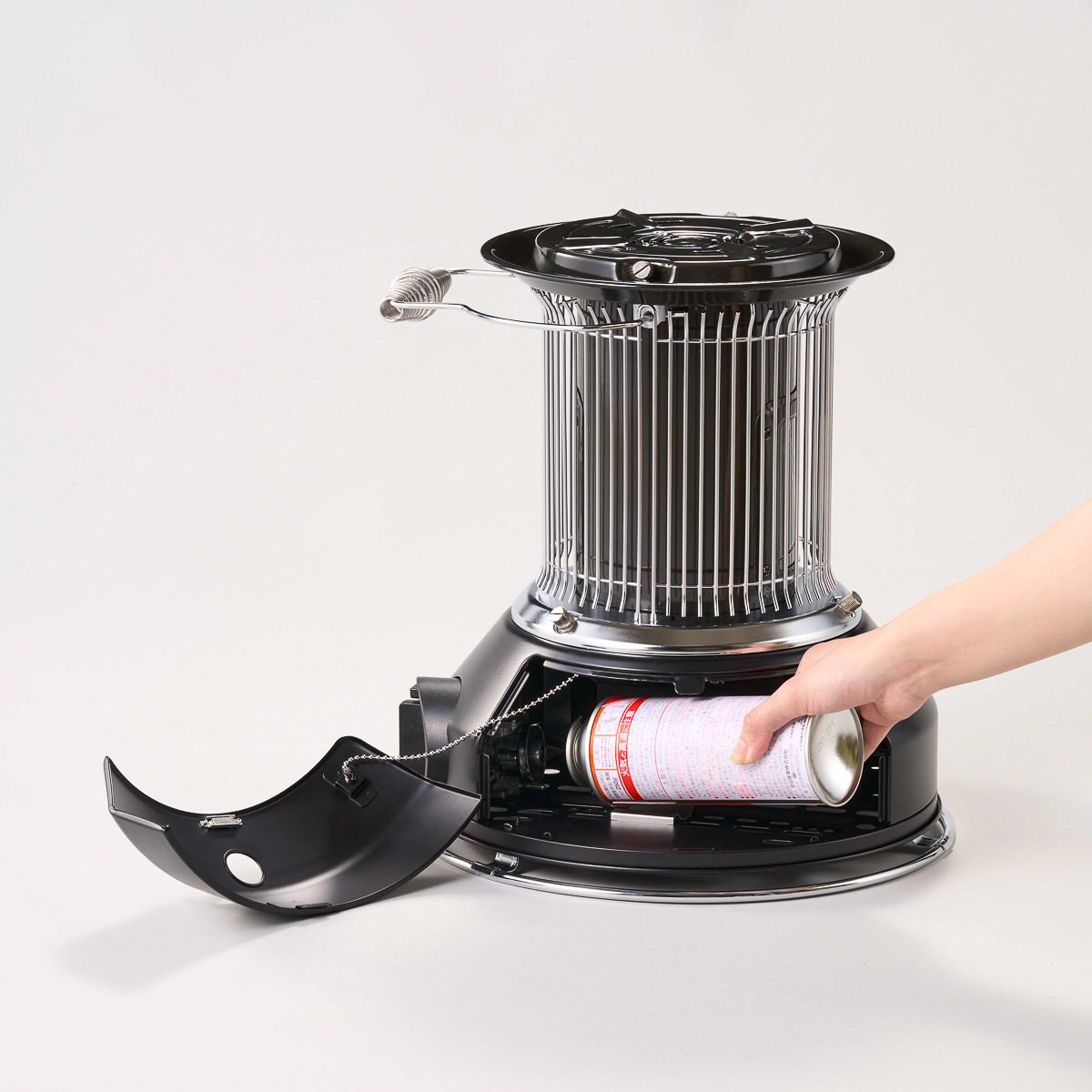 室内でも屋外でもOK！イワタニのカセットガス仕様ストーブ「マル暖」は