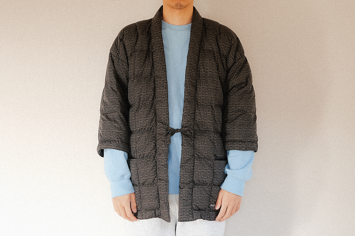 モンベルの「ダウン入り半纏」は