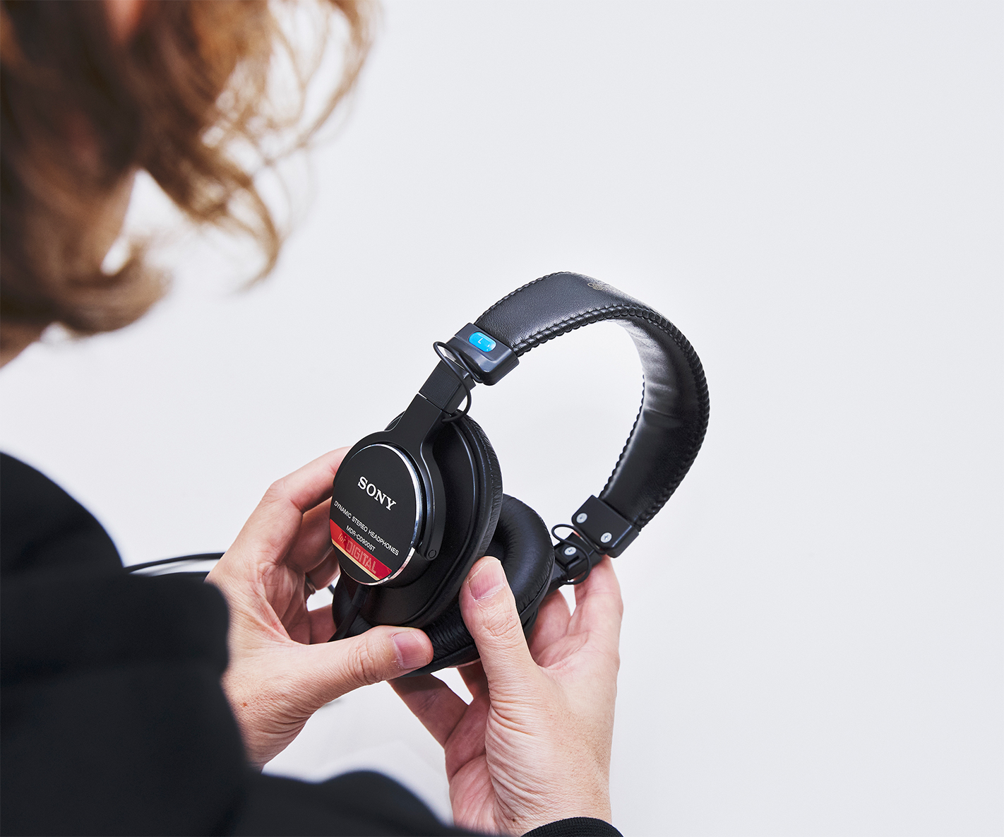 現場の基準でありつづけるソニー「MDR-CD900ST」。あえて“変わらない