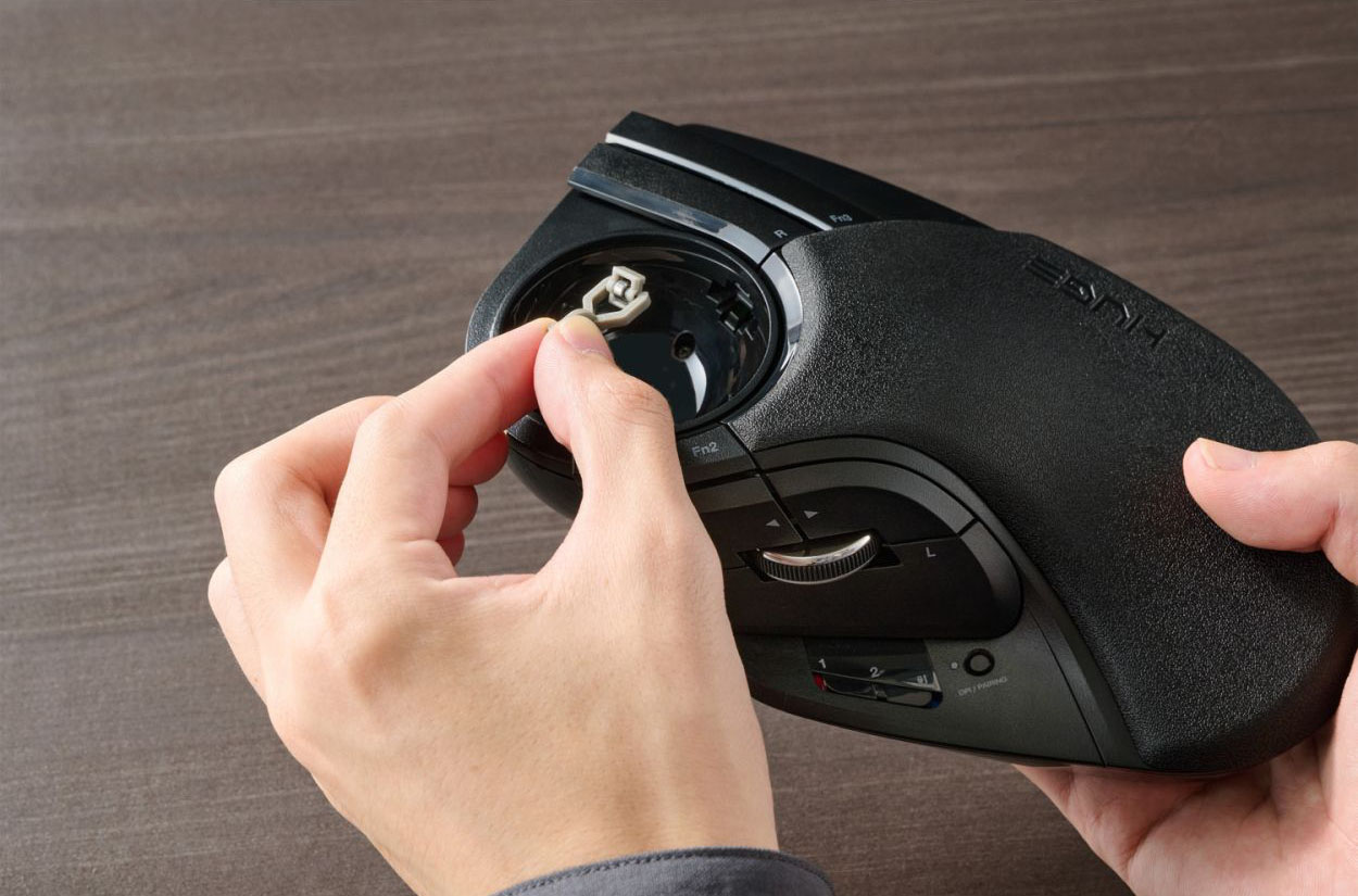 こだわりが過ぎるトラックボール「HUGE PLUS」誕生。これは慣れると