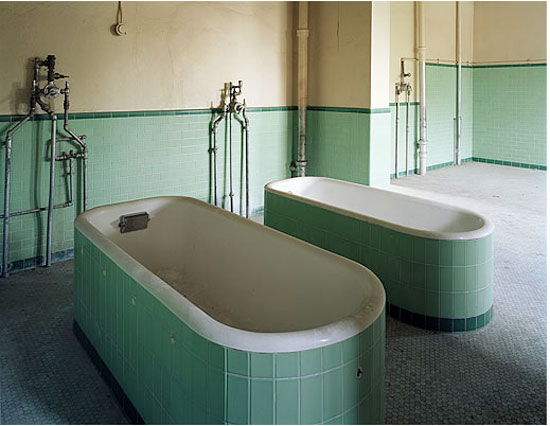 christopher payne asylum : inside the closed world of state mental