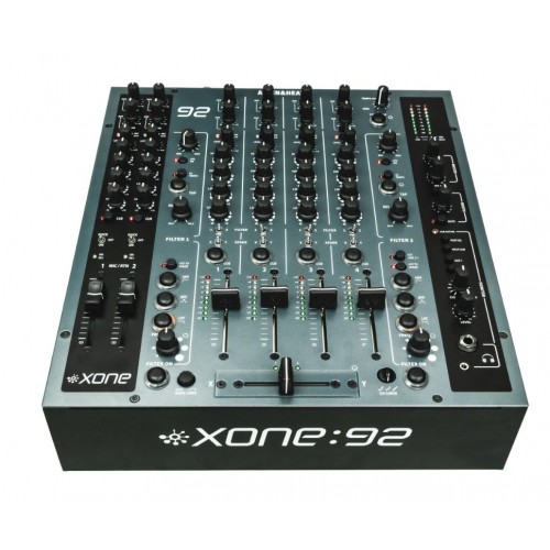 Mixer DJ Allen & Heath Xone:92 MK2.