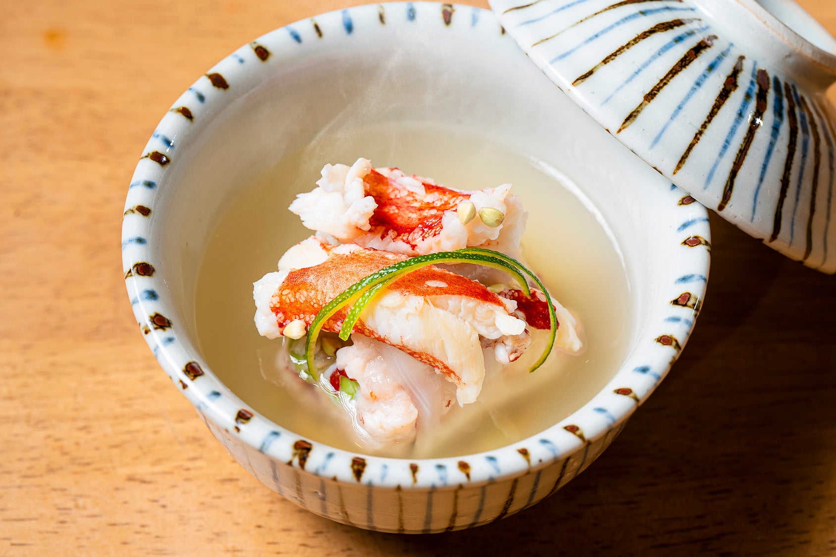 活カニ専門店が桜木町に誕生。極上のカニ尽くしを採算度外視で楽しめる